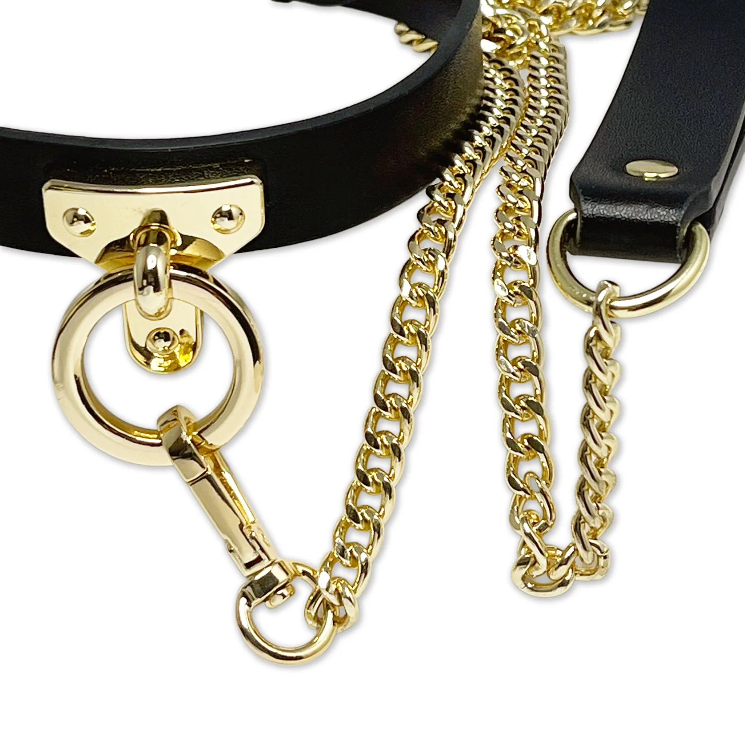 2230-black-and-gold-collar-and-leash-set-by-fetish-pleasure-play-3.webp Black and Gold Collar and Leash Set by Fetish Pleasure Play
