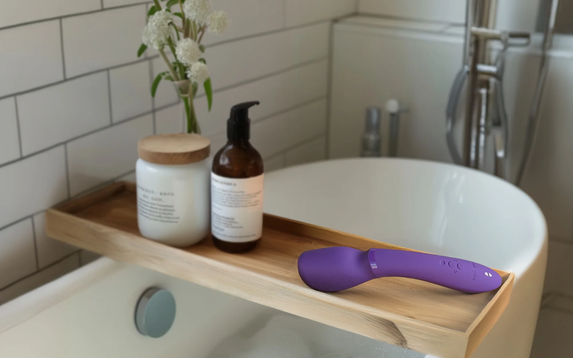 We-Vibe Wand 2-Purple