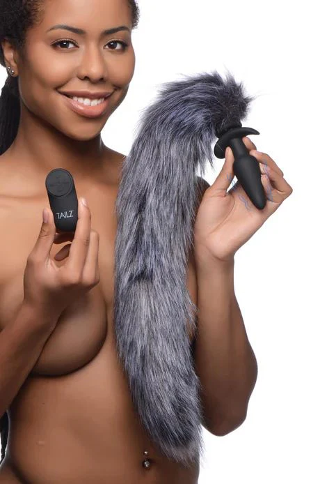Tailz Vibrating Anal Plug & 3 Tails With Remote Control